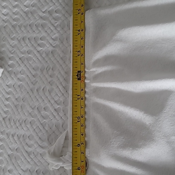 Beach Cover-up - Picture 5 of 6